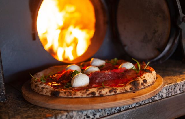 Pizza und Pasta in Sankt Peter-Ording bei Pasquale in Sankt Peter-Ording Titel Pizza 07